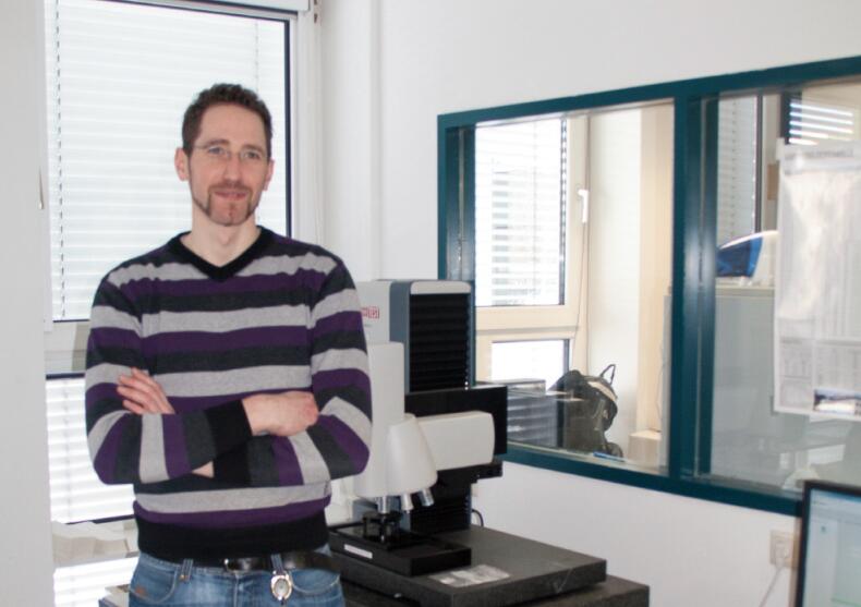 閥片NHT硬度全自動測試_博世Bosch_DuraScan 70